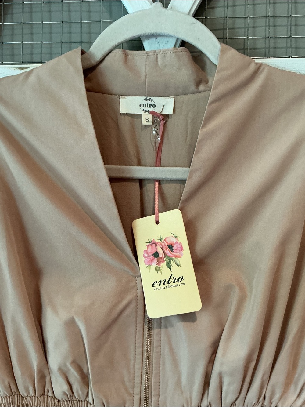 entro Sleeveless Midi Dress in Light Brown with Smocked Waist - Picture 2 of 3